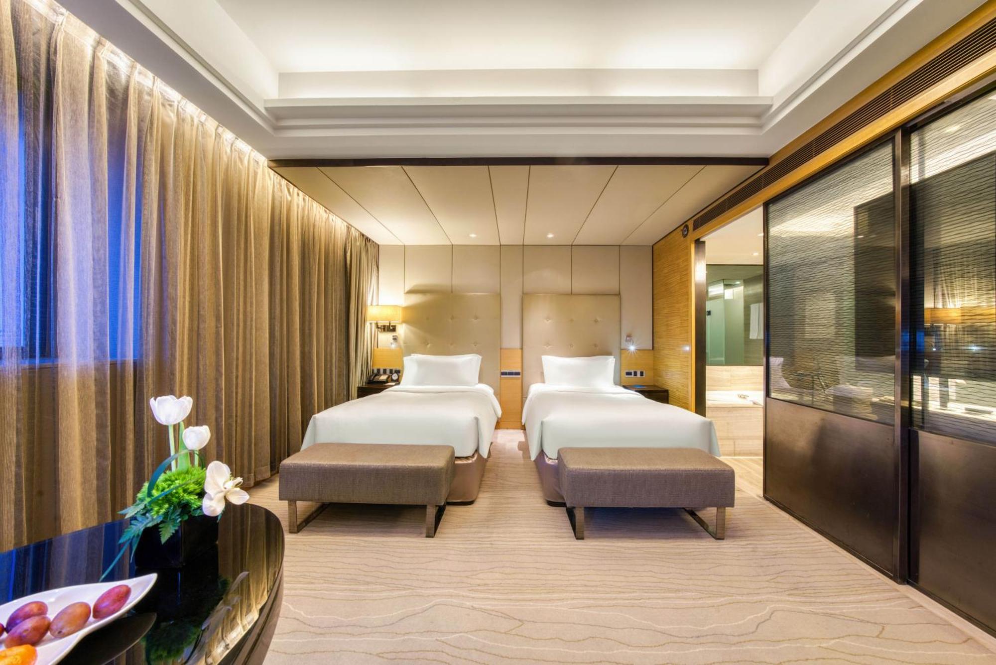 Enlux Hotel Цзинань Экстерьер фото